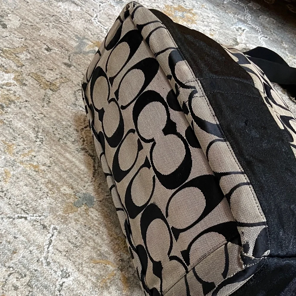 Coach 2009 Stripe Jacquard Black and Gray Baby Bag (F13803) - Picture 11 of 16